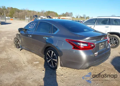 2018 Nissan Altima 2.5 Sr из США, поврежденный, VIN 1N4AL3AP1JC136099